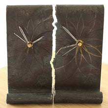 画像をギャラリービューアに読み込む, 究極の鉄の美「置き時計」(送料別)